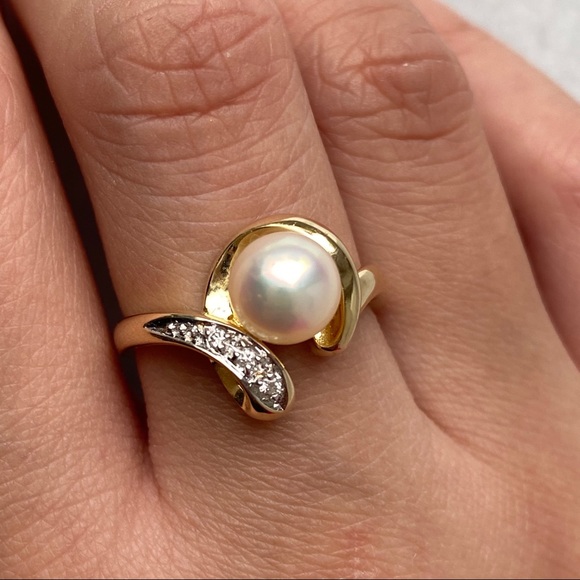 14kt YG Cultured Pearl & Diamond Ring - Picture 4 of 7